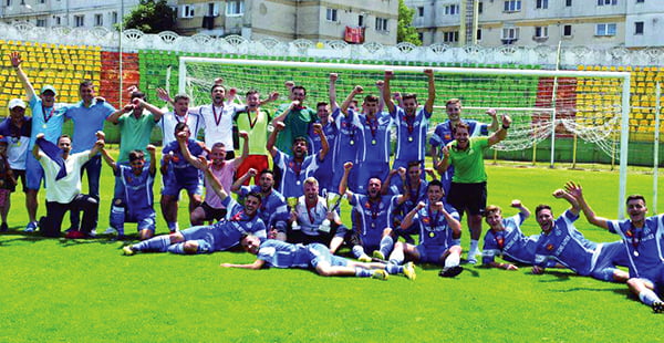deschidere 12