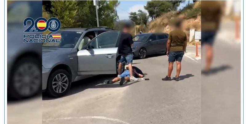 Șofer român de TIR, răpit și torturat în Spania. Polițiștii l-au salvat înainte să fie dus într-o zonă izolată pentru a fi ucis